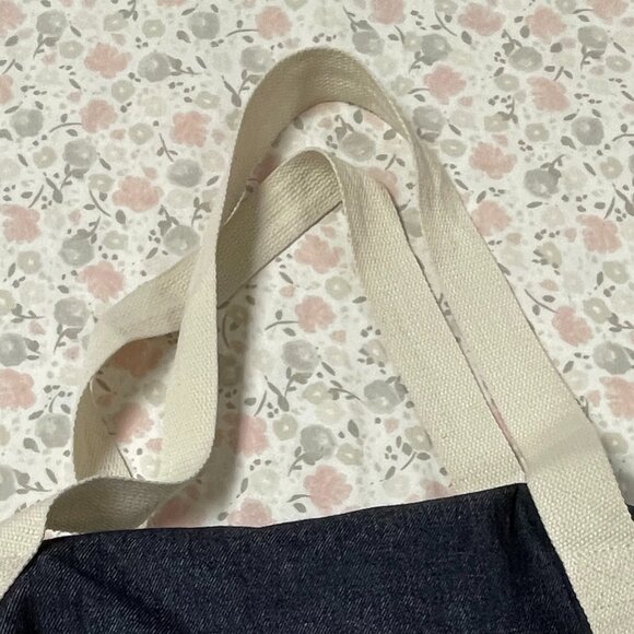 "MEET ME AT THE BARRE" Workout bag -Dark blue denim color- does NOT fit yoga mat - Picture 9 of 9